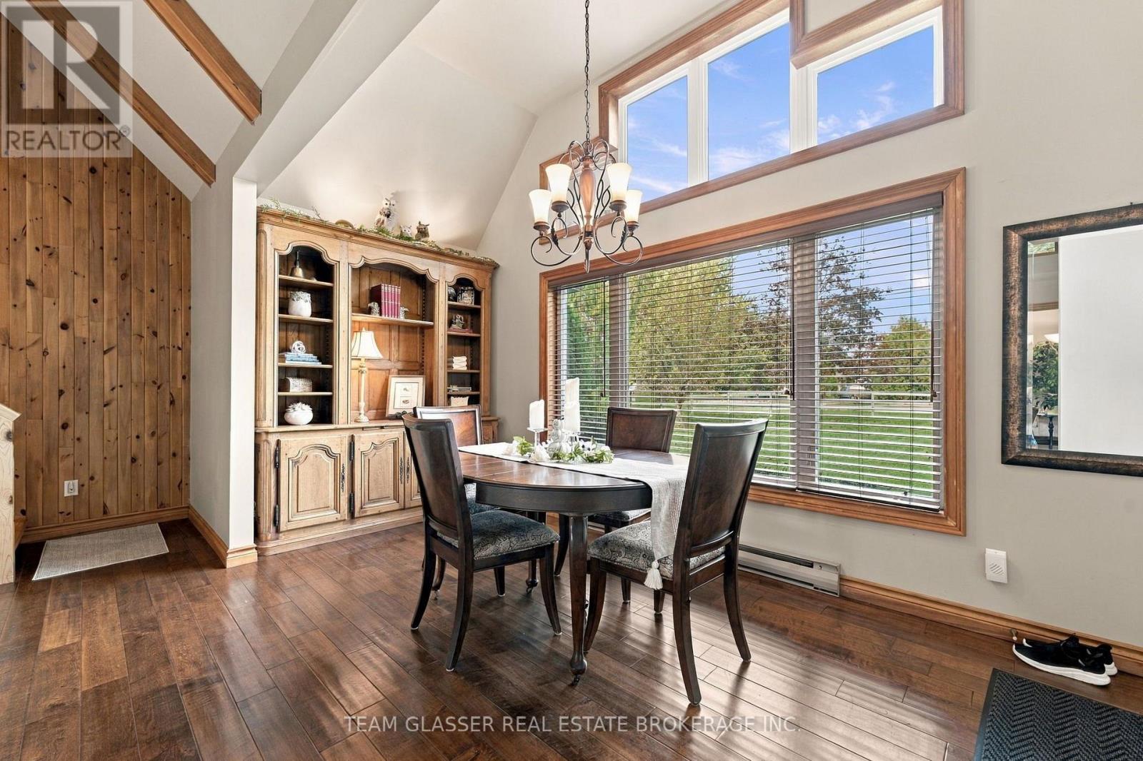 8421 Defore Drive, Lambton Shores, Ontario  N0M 1T0 - Photo 9 - X13879018