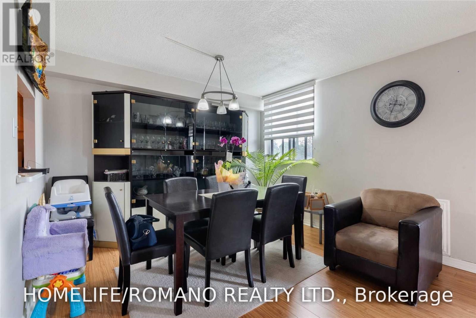 301 - 1881 Jane Street, Toronto, Ontario  M9N 3S7 - Photo 8 - W14029608