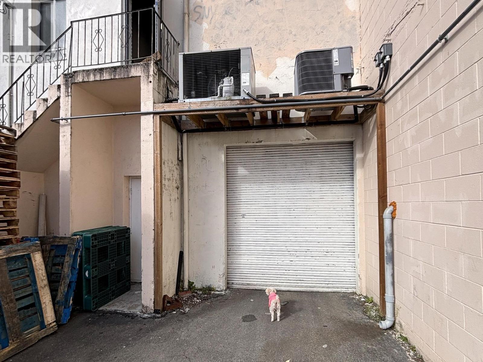 1518 & 1520 Venables Street, Vancouver, British Columbia  V5L 2G9 - Photo 3 - C8082384