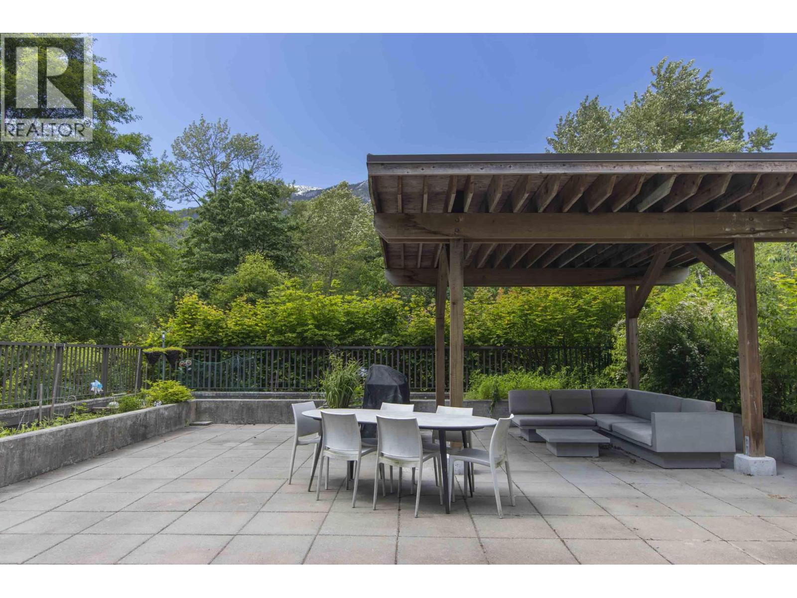 207 1150 Bailey Street, Squamish, British Columbia  V8B 0R4 - Photo 12 - R3174938