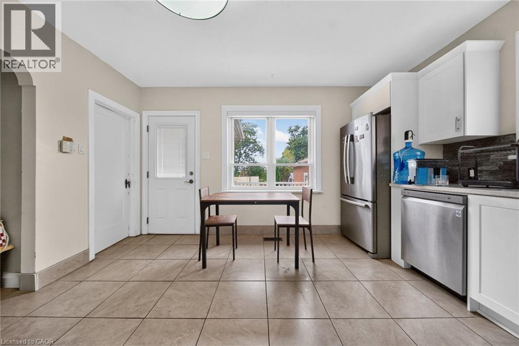 16 Garden Street, Thorold, Ontario  L2V 3J1 - Photo 19 - 40871059