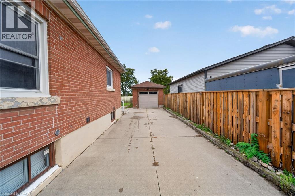 16 Garden Street, Thorold, Ontario  L2V 3J1 - Photo 36 - 40871059