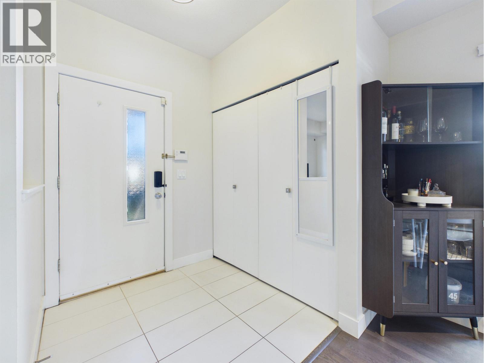 1 10119 River Drive, Richmond, British Columbia  V6X 0K8 - Photo 4 - R3173560