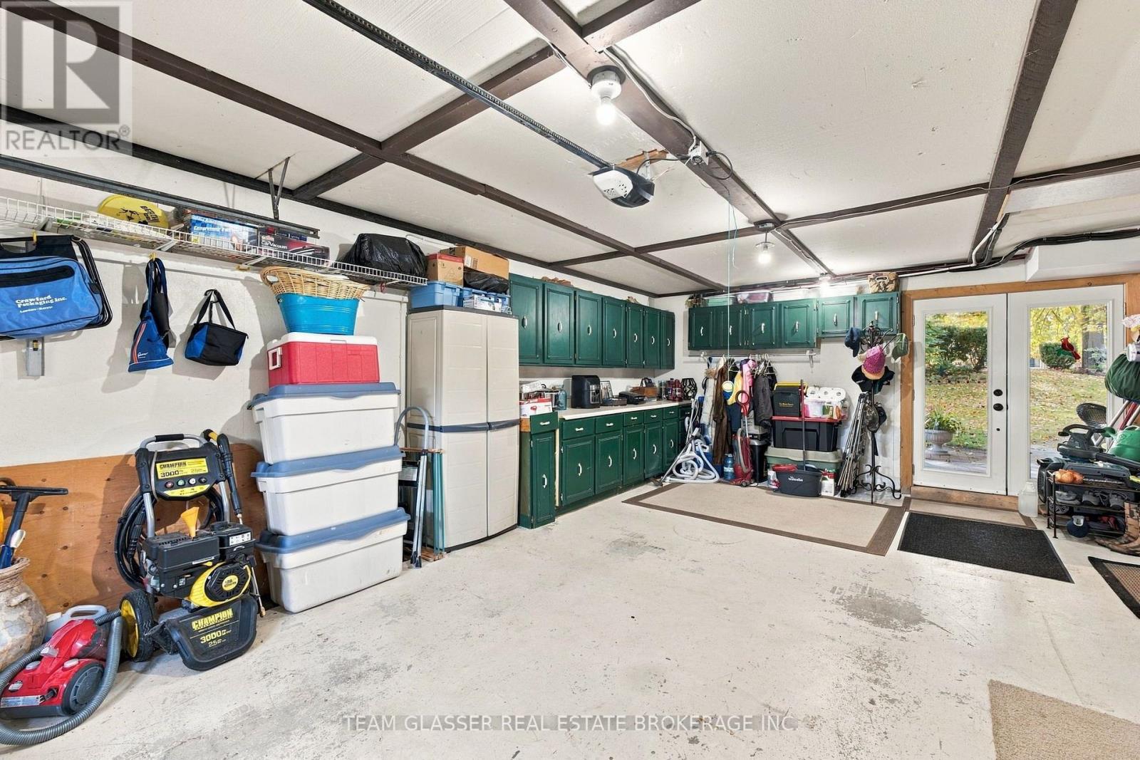 8421 Defore Drive, Lambton Shores, Ontario  N0M 1T0 - Photo 49 - X13879018