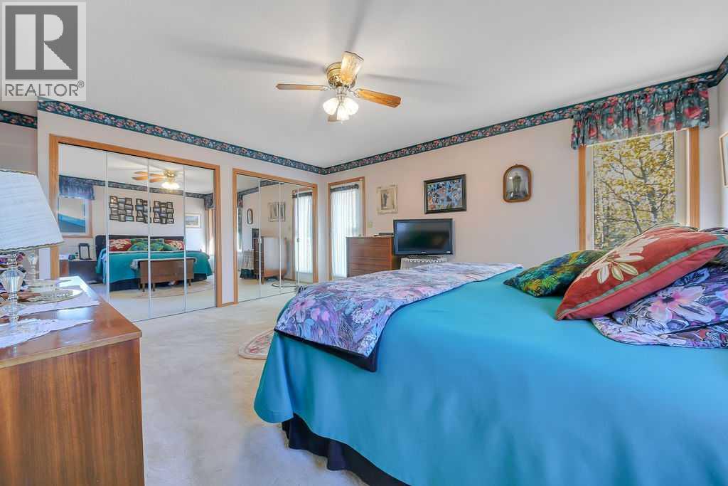 51 Willow Springs Crescent
