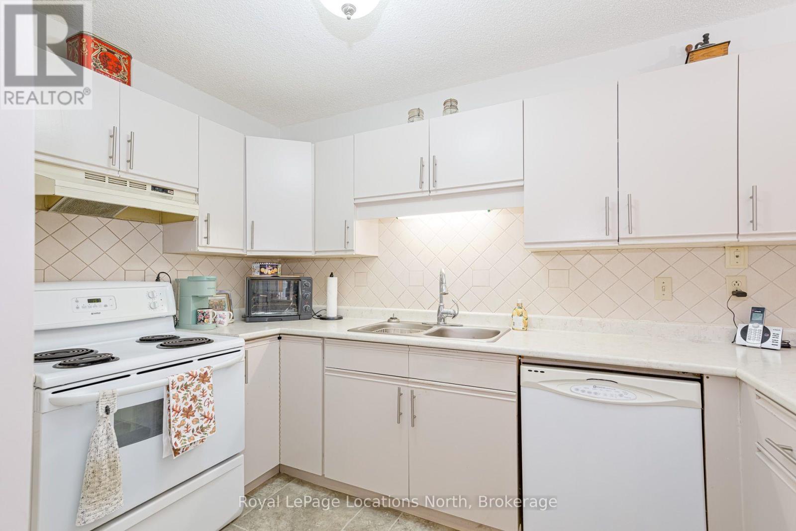 8 - 403 Thomas Street S, Clearview (Stayner), Ontario  L0M 1S0 - Photo 9 - S14028628