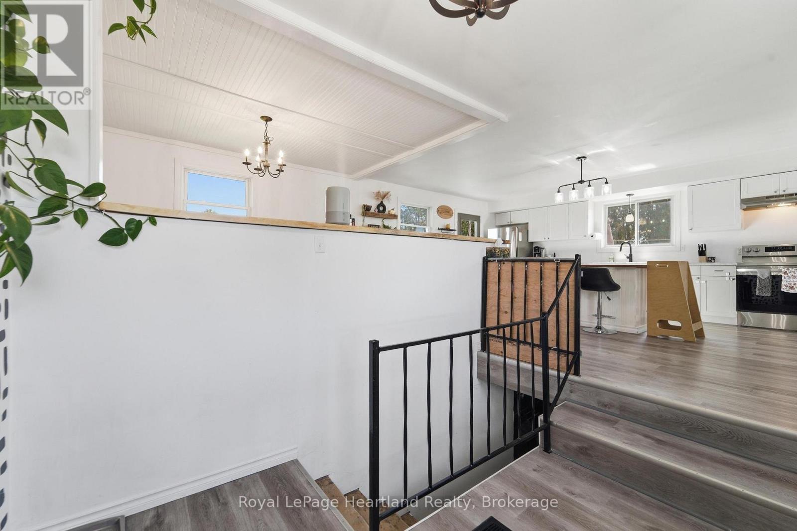 33 Mill Road, Bluewater (Stanley), Ontario  N0M 1J0 - Photo 6 - X14029718
