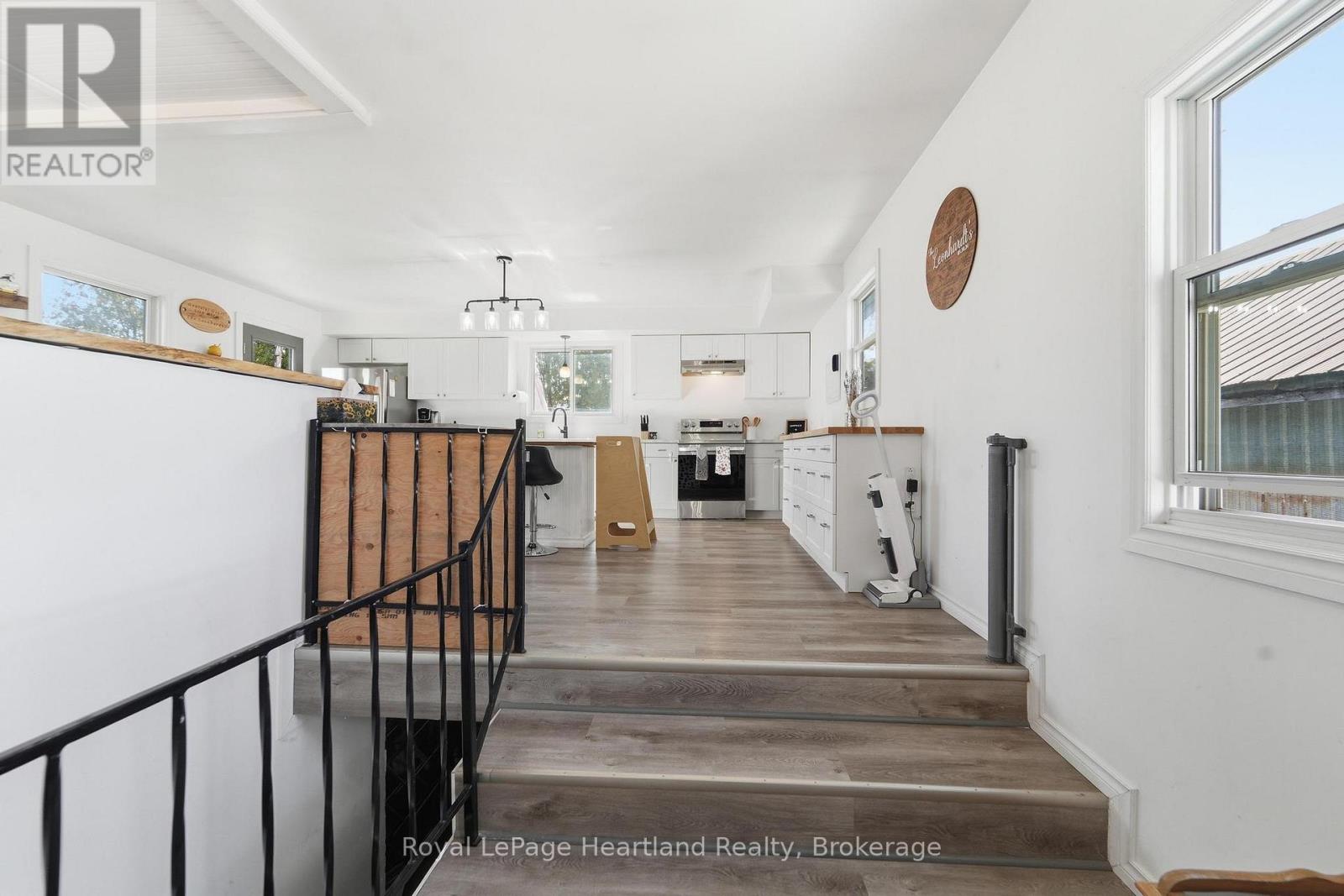 33 Mill Road, Bluewater (Stanley), Ontario  N0M 1J0 - Photo 7 - X14029718