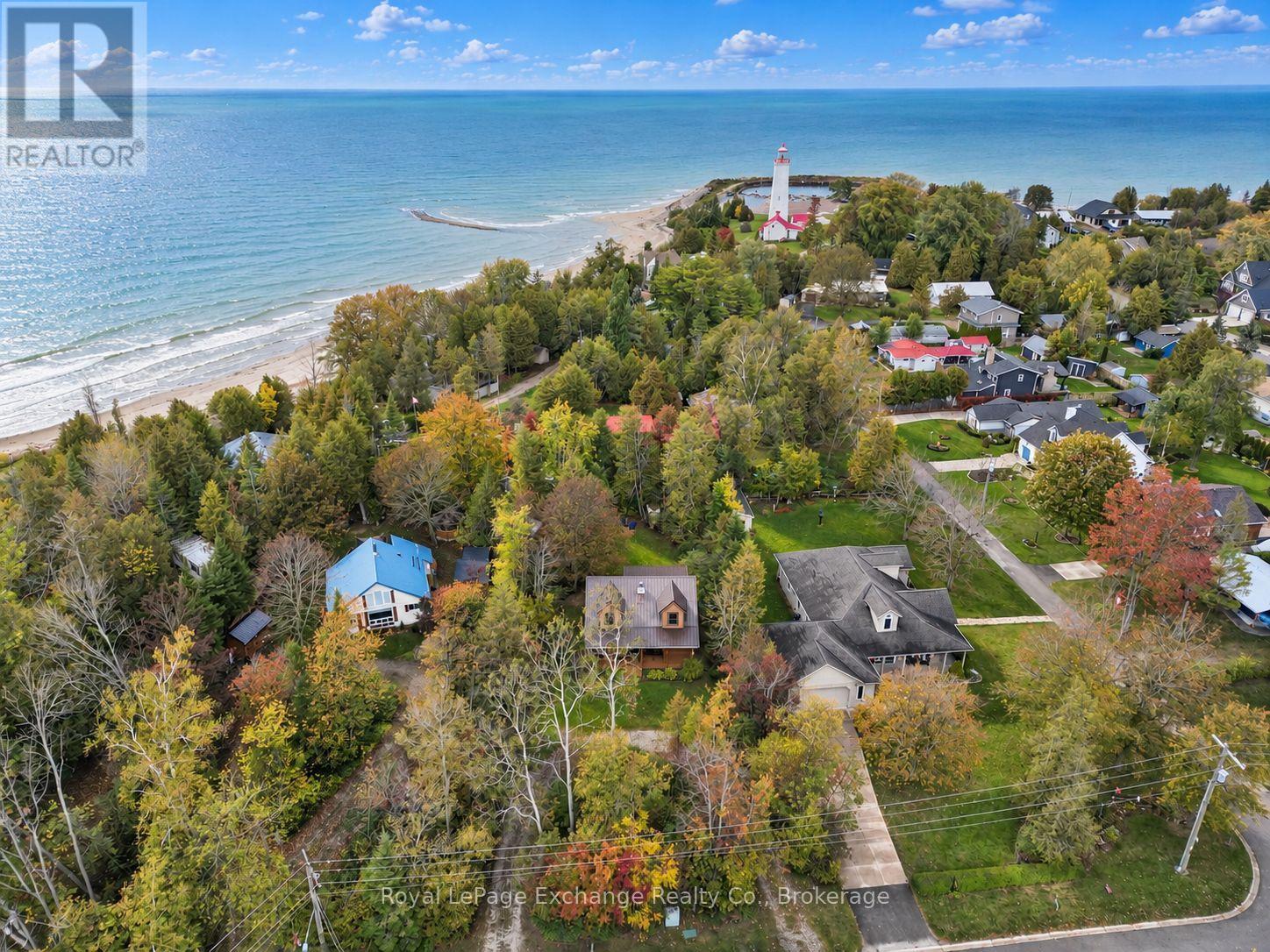 247 Huron Road, Huron-Kinloss, Ontario  N0G 2R0 - Photo 18 - X14029724