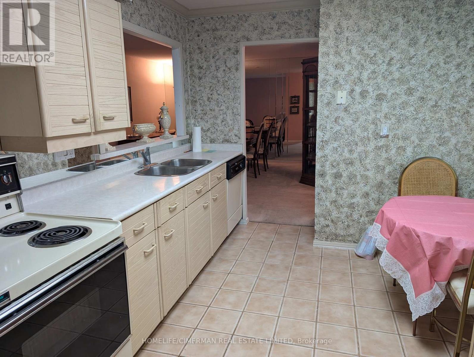 610 - 30 Greenfield Avenue, Toronto (Willowdale East), Ontario  M2N 6N3 - Photo 15 - C14029650