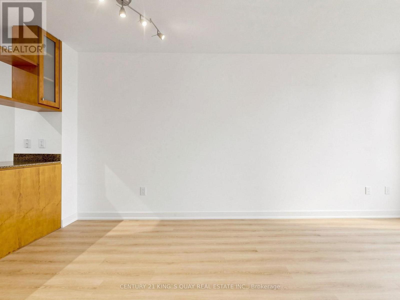 1502 - 35 Mariner Terrace, Toronto (Waterfront Communities), Ontario  M5V 3V9 - Photo 13 - C14029658