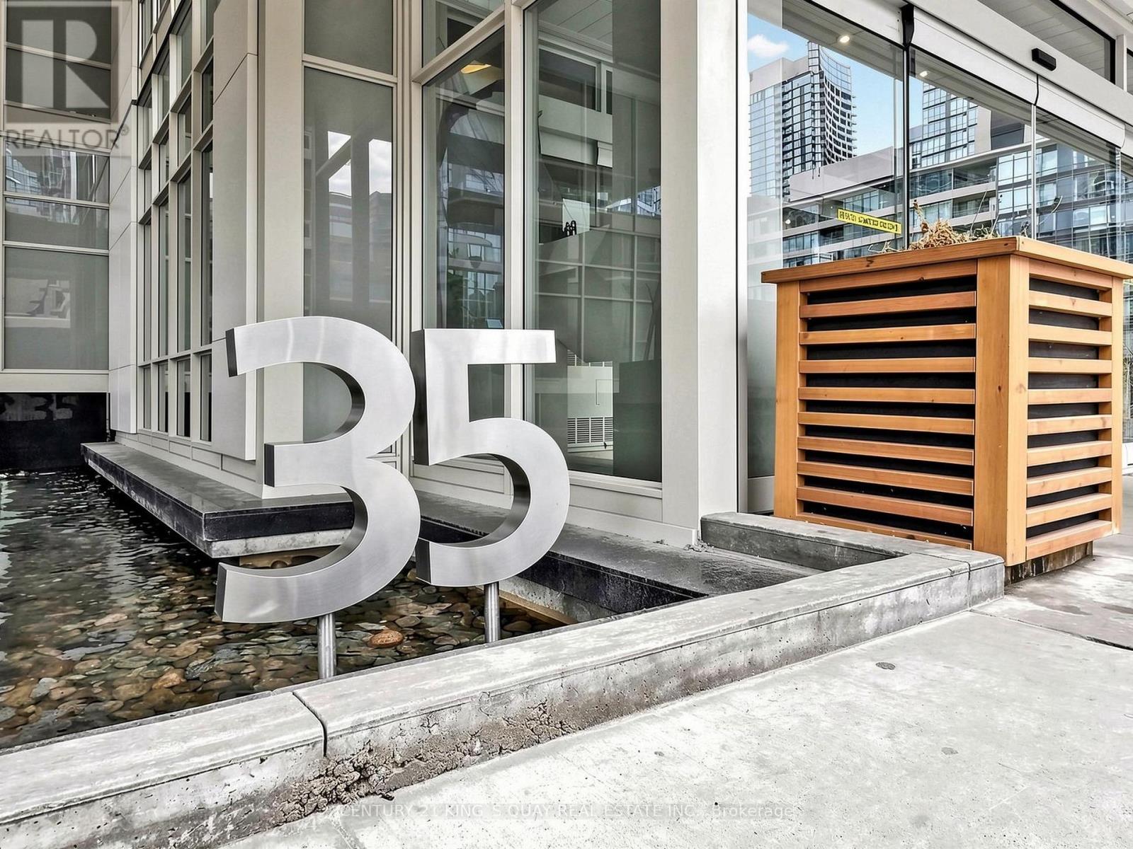 1502 - 35 Mariner Terrace, Toronto (Waterfront Communities), Ontario  M5V 3V9 - Photo 3 - C14029658