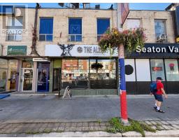 621 BLOOR STREET W, Toronto, Ontario