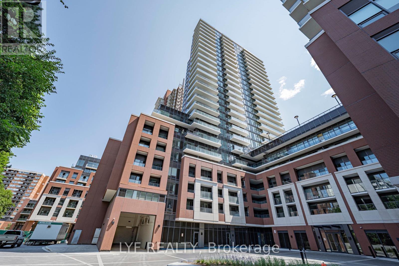 1208 - 4010 Eglinton Avenue W, Toronto (Humber Heights), Ontario  M9A 0G5 - Photo 4 - W14029676