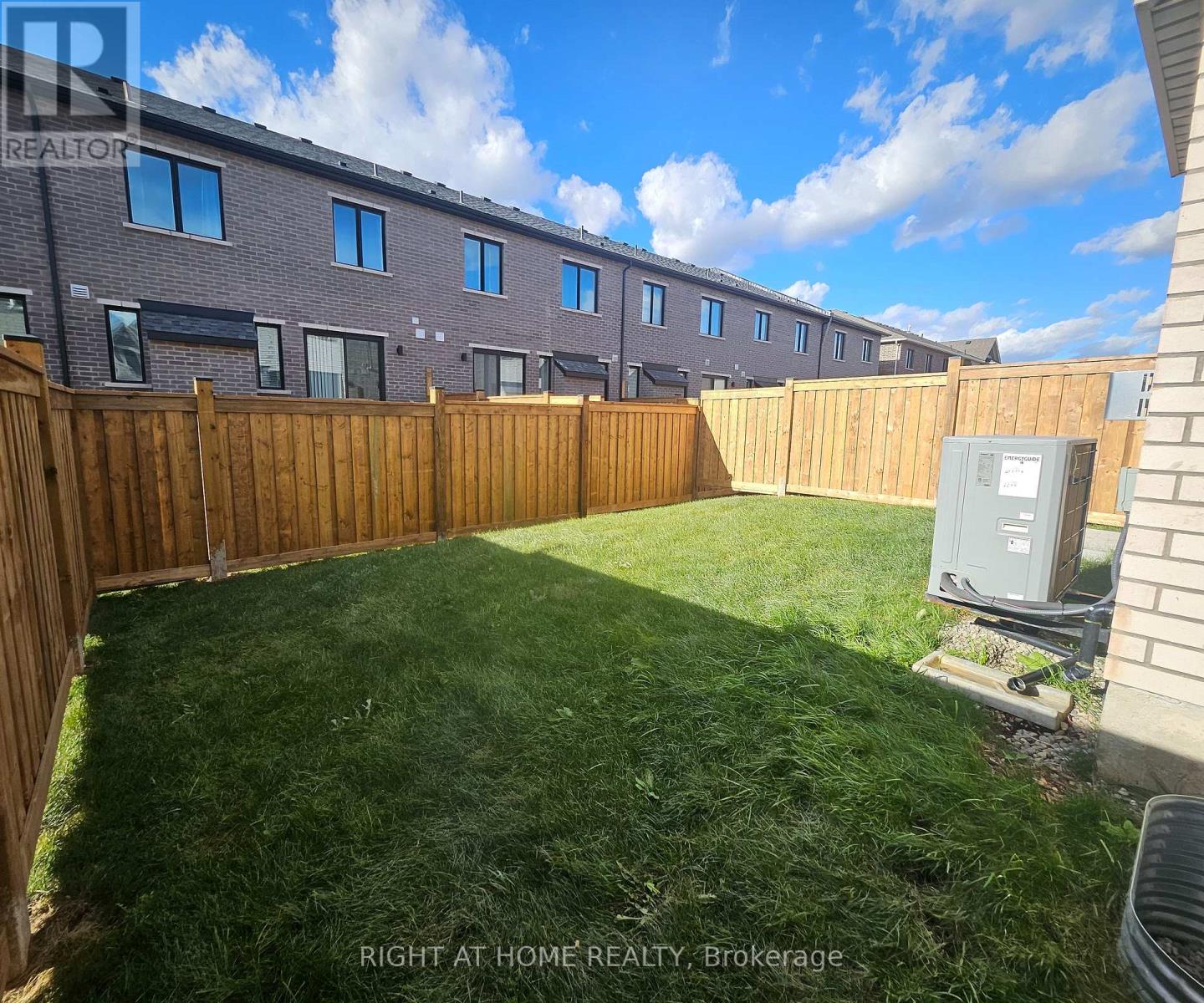 297 Starflower Place, Milton (Walker), Ontario  L9E 1Y3 - Photo 34 - W14029680