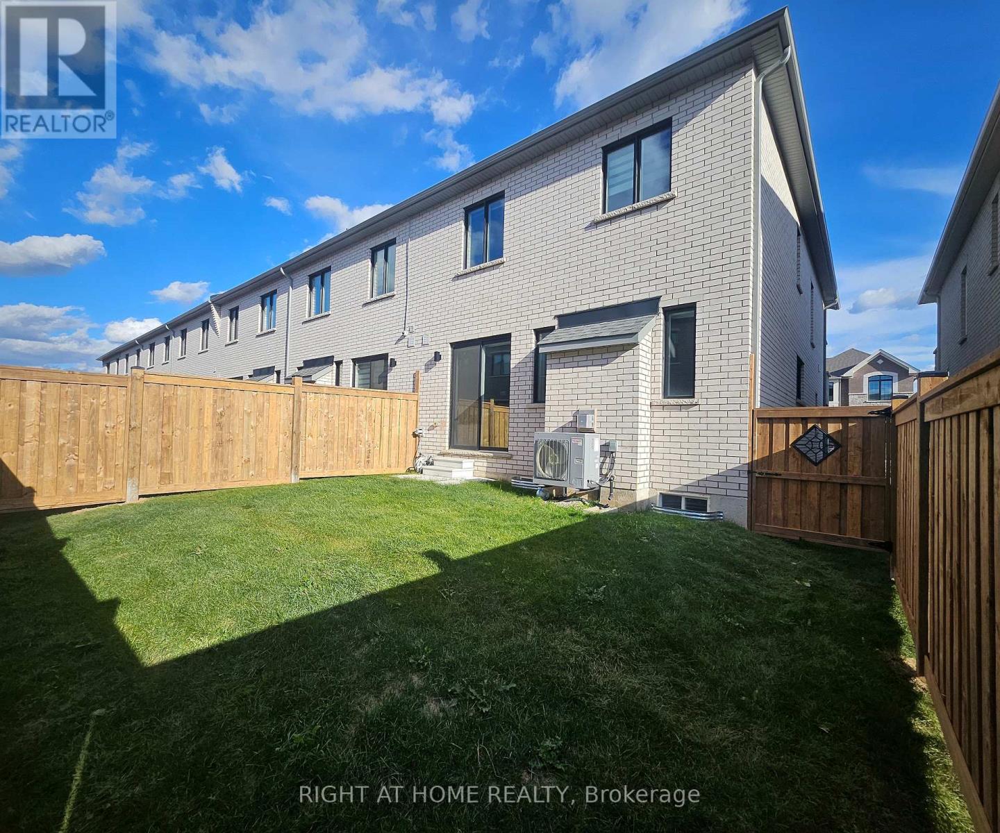 297 Starflower Place, Milton (Walker), Ontario  L9E 1Y3 - Photo 35 - W14029680