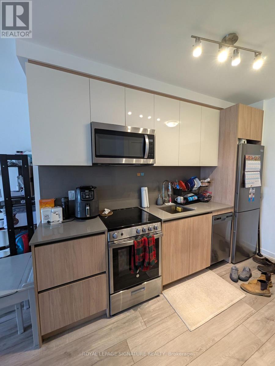 1121 - 3100 Keele Street, Toronto (Downsview-Roding-Cfb), Ontario  M3M 0E1 - Photo 13 - W14029684