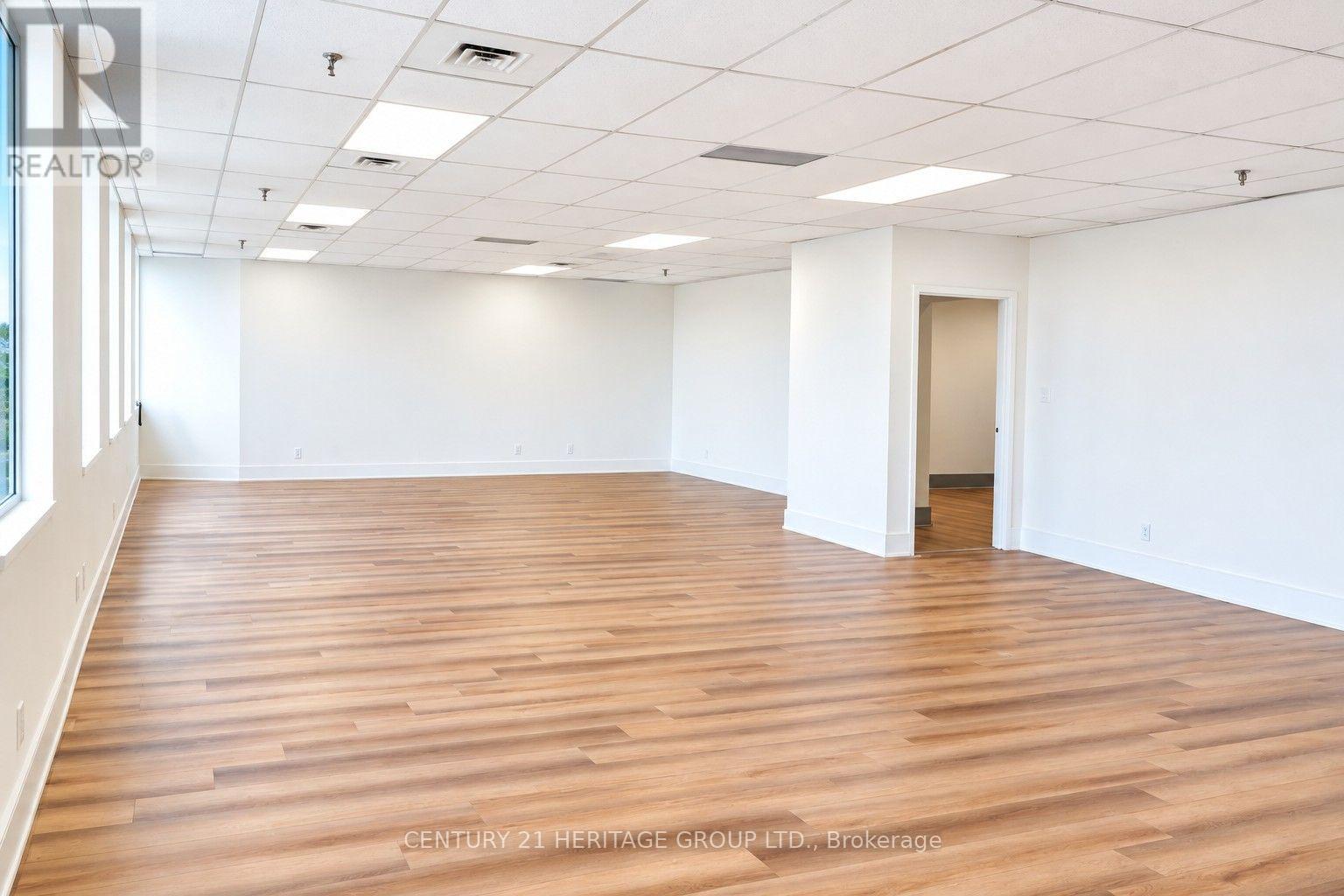 204 - 4544 Dufferin Street, Toronto (York University Heights), Ontario  M3H 5X2 - Photo 3 - W14029698