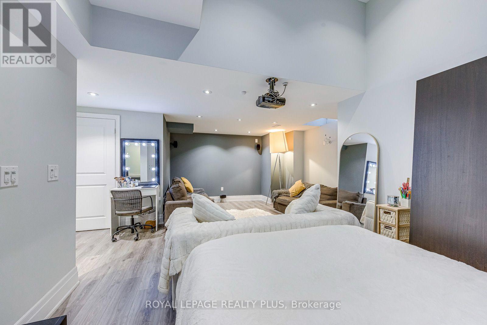 221 Hanover Street, Oakville (Wo West), Ontario  L6K 0G9 - Photo 48 - W14029714