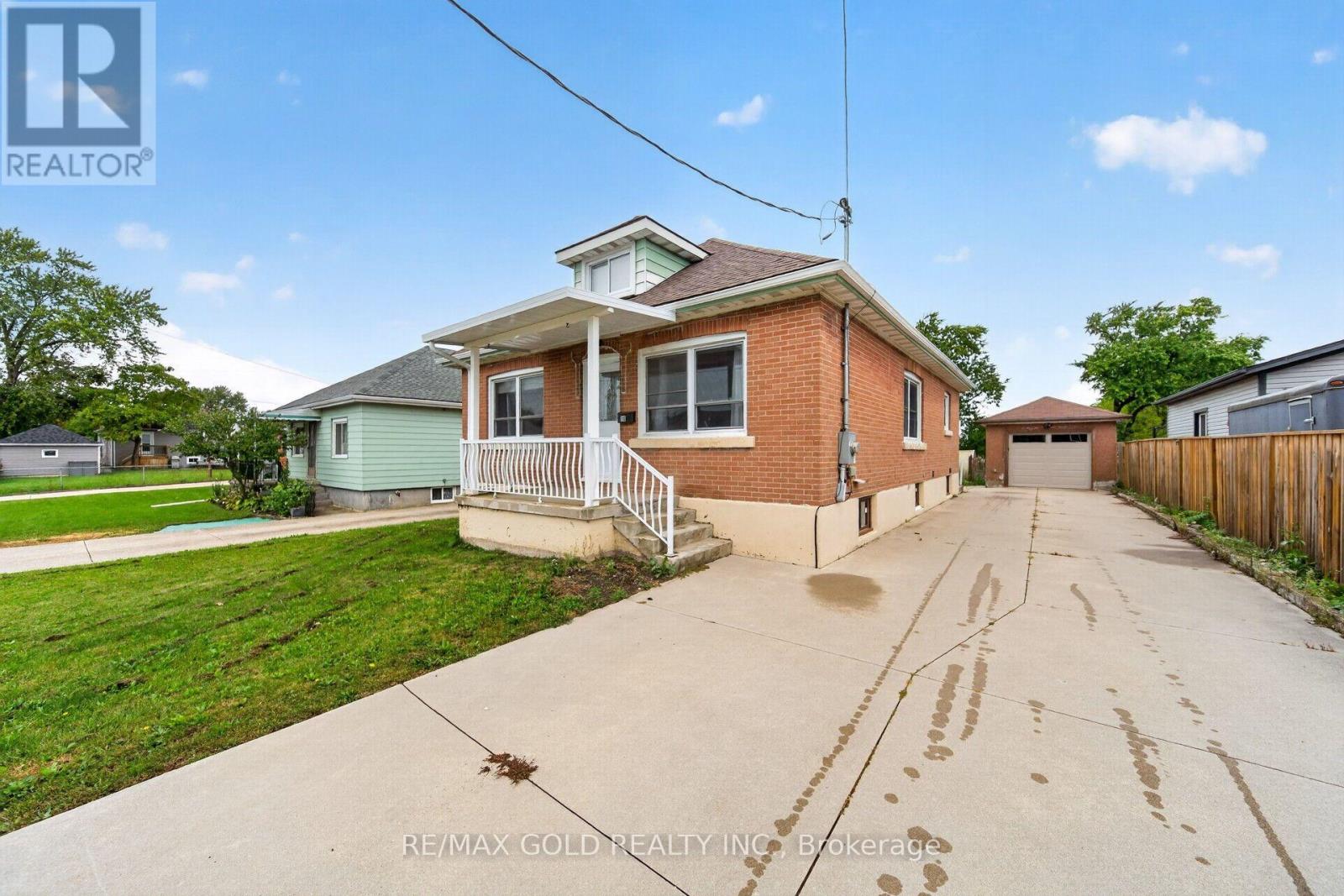 16 Garden Street, Thorold (Thorold Downtown), Ontario  L2V 3J1 - Photo 5 - X14029712