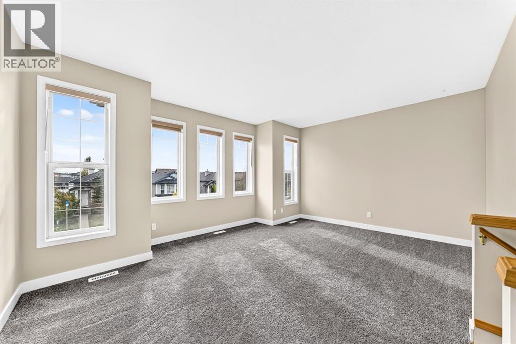 145 Martinvalley Crescent NE