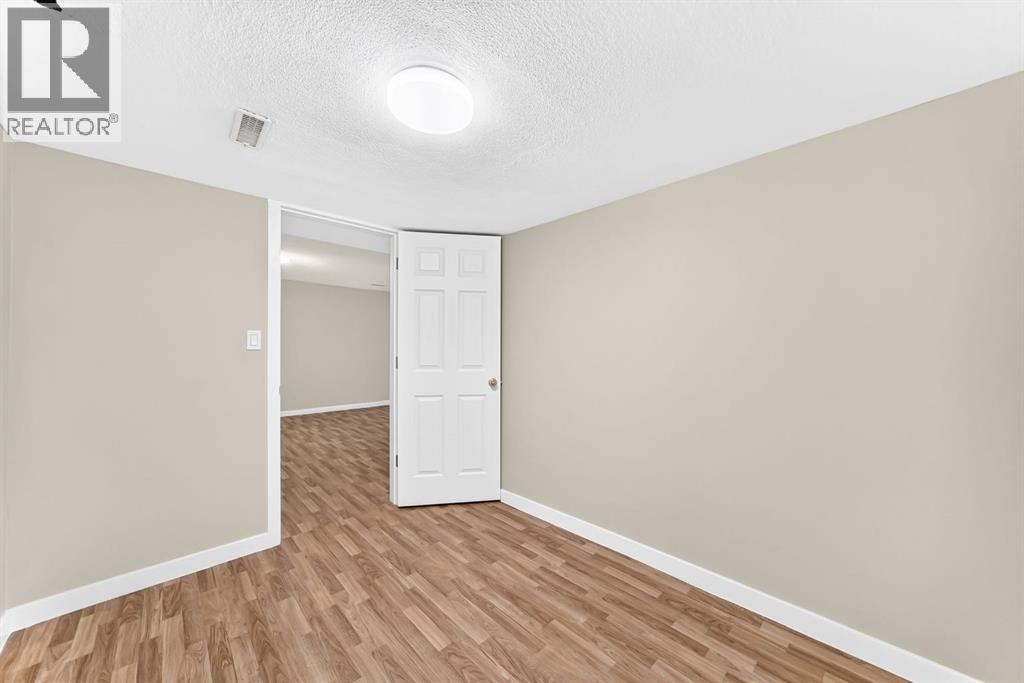 145 Martinvalley Crescent NE