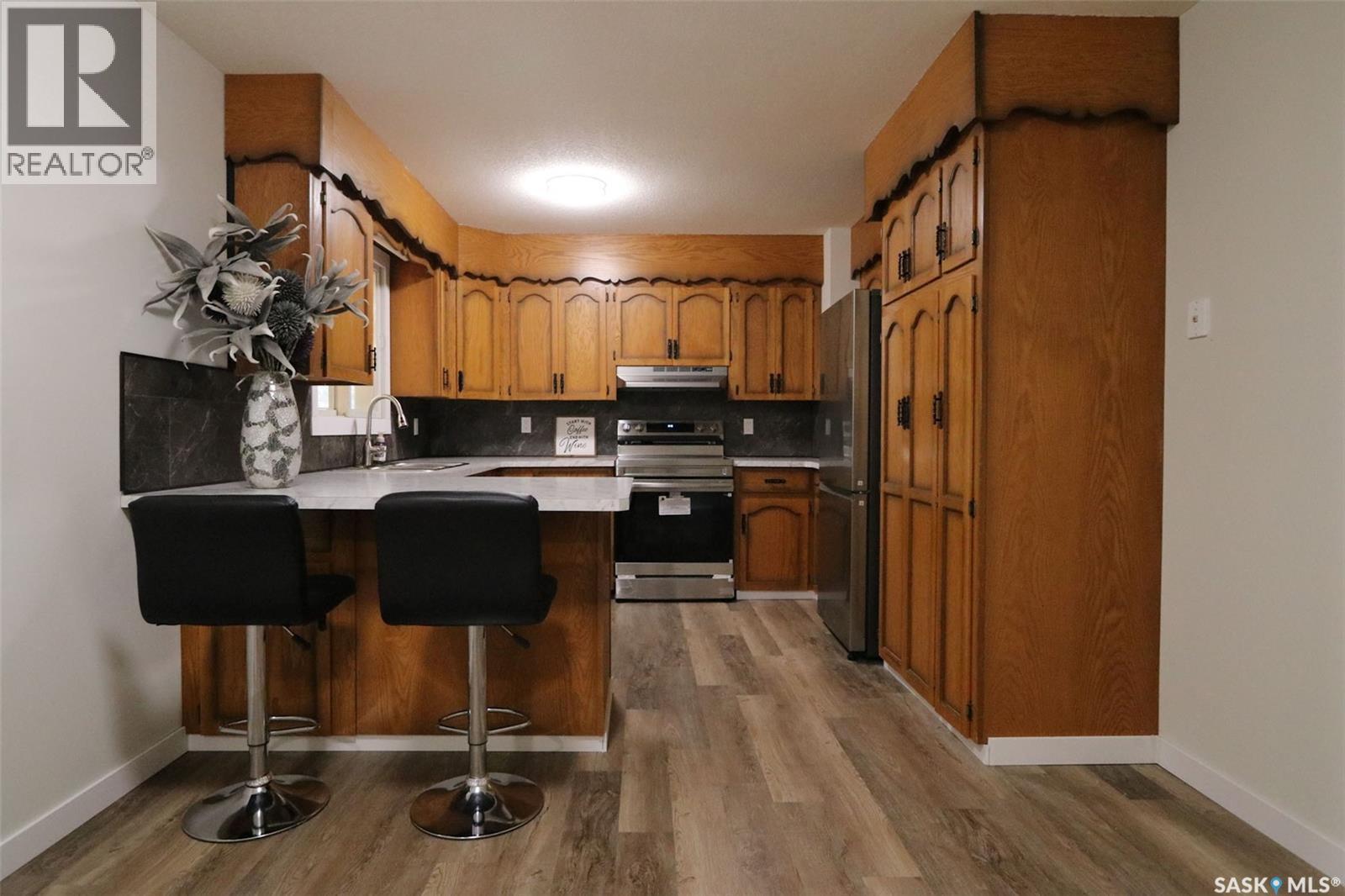 71 Langrill Drive, Yorkton, Saskatchewan  S3N 3L9 - Photo 3 - SK050937