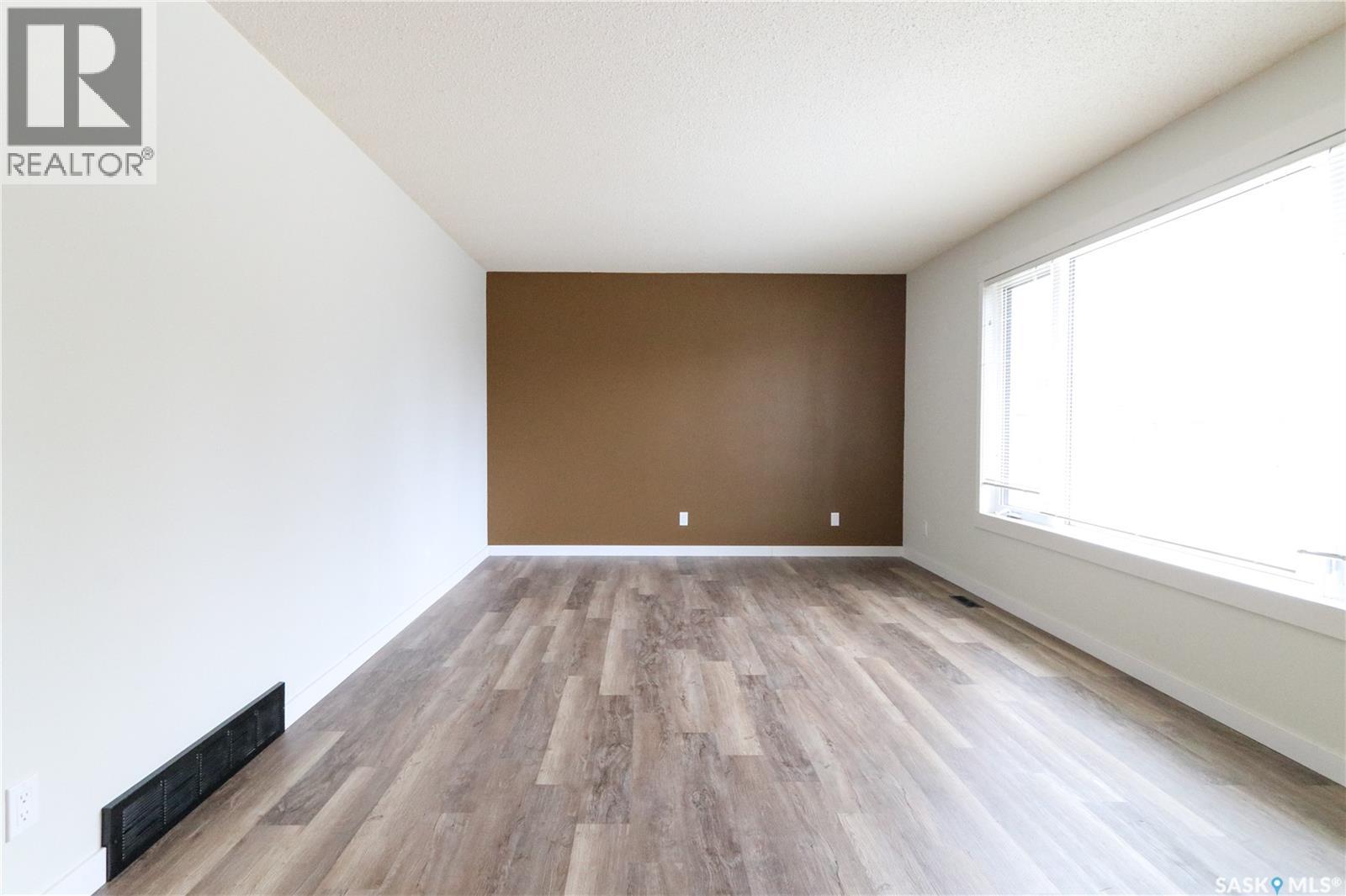71 Langrill Drive, Yorkton, Saskatchewan  S3N 3L9 - Photo 6 - SK050937
