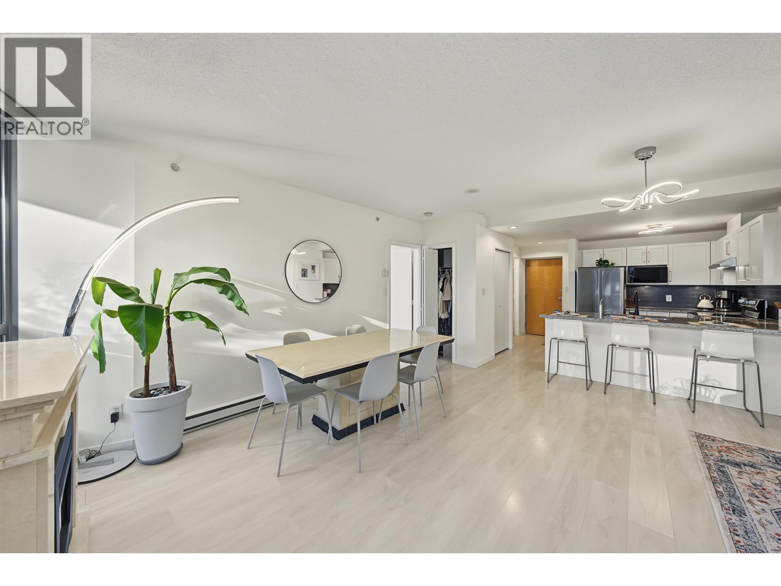 507 14 Begbie Street, New Westminster, British Columbia  V3M 0C4 - Photo 3 - R3175079