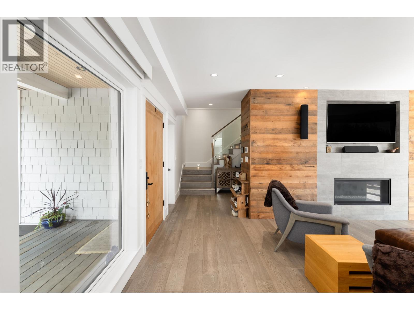 540 Brand Street, North Vancouver, British Columbia  V7N 1G1 - Photo 17 - R3175083