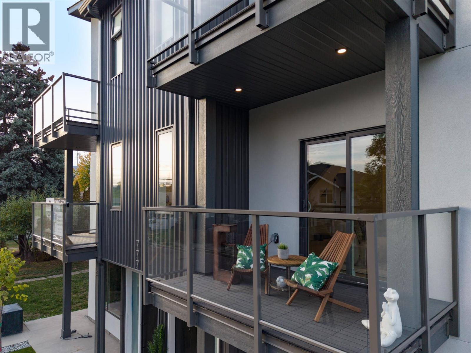 777 Coopland Crescent Unit# 1, Kelowna, British Columbia  V1Y 2V2 - Photo 6 - 10403422