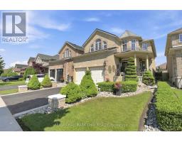 12 PARISIAN CRESCENT, Barrie, Ontario