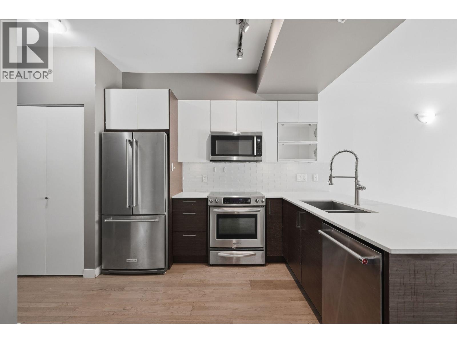 206 2267 Pitt River Road, Port Coquitlam, British Columbia  V3C 1R7 - Photo 18 - R3173802