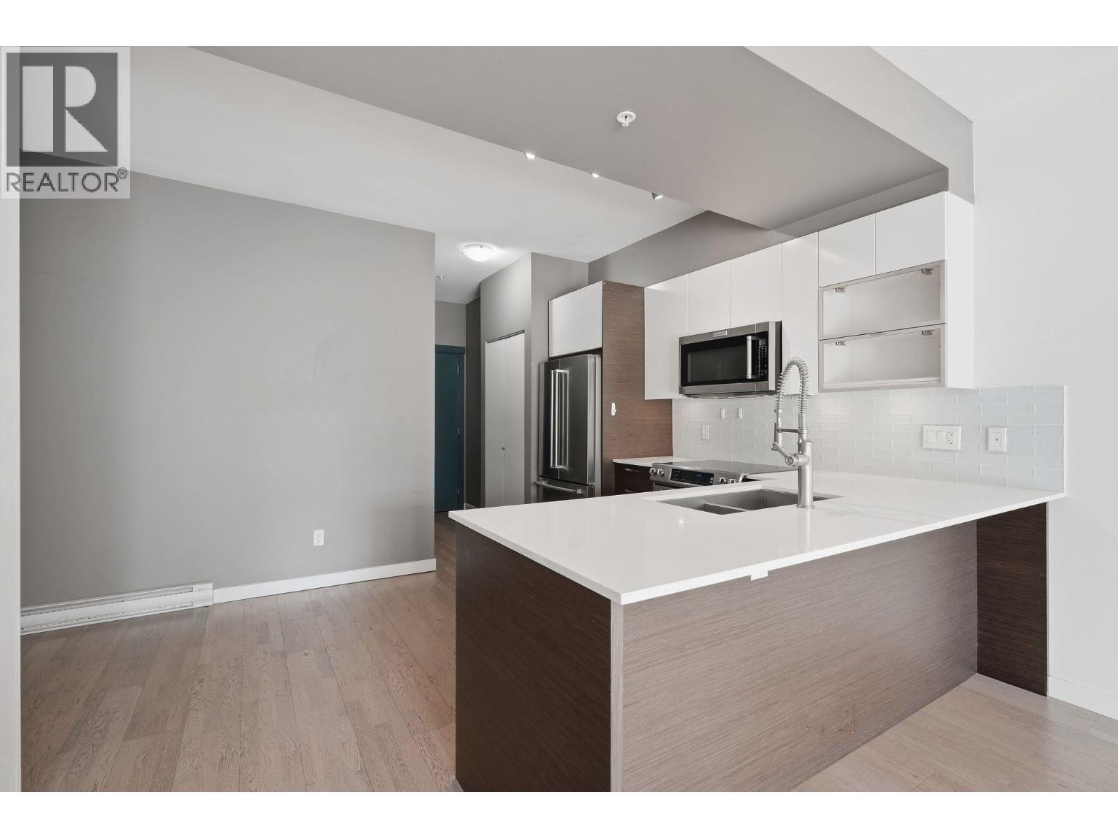 206 2267 Pitt River Road, Port Coquitlam, British Columbia  V3C 1R7 - Photo 17 - R3173802