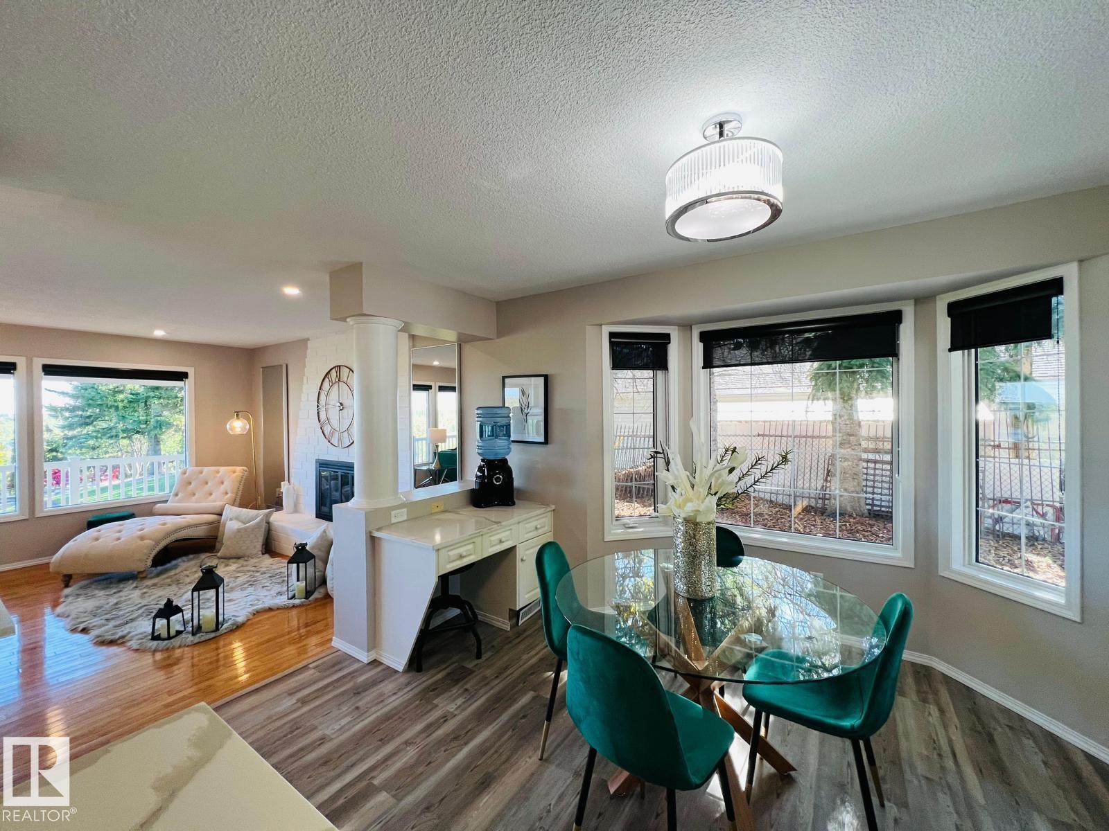 212 GRANDISLE PT NW