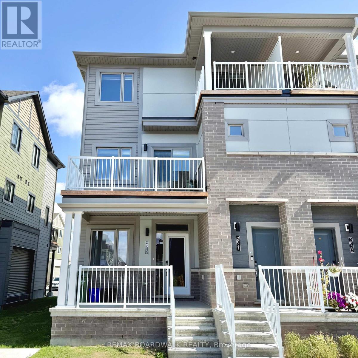 2021 Blossite Private, Ottawa, Ontario  K2J 7J5 - Photo 2 - X14029768