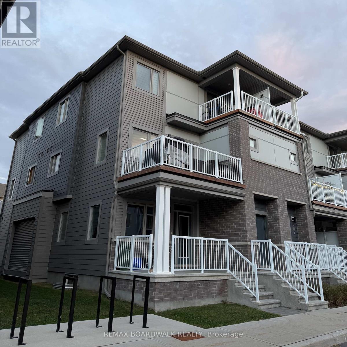 2021 Blossite Private, Ottawa, Ontario  K2J 7J5 - Photo 23 - X14029768