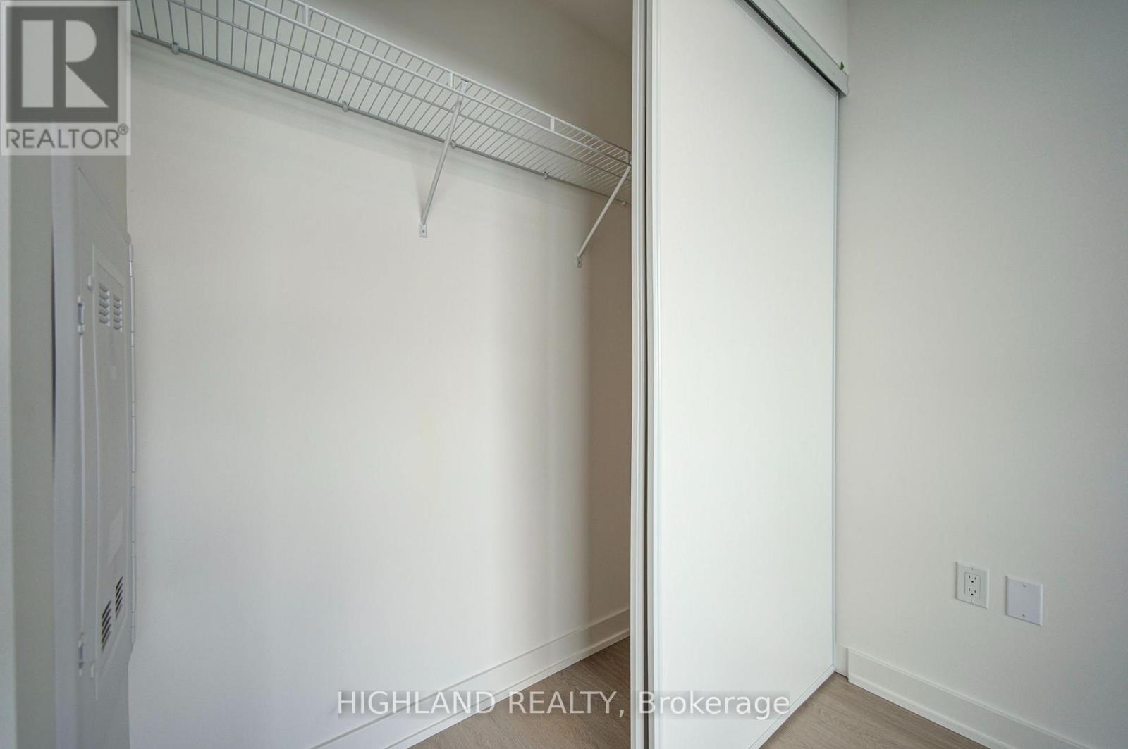 6203 - 448 Burnhamthorpe Road W, Mississauga, Ontario  L5B 0R4 - Photo 11 - W14029772