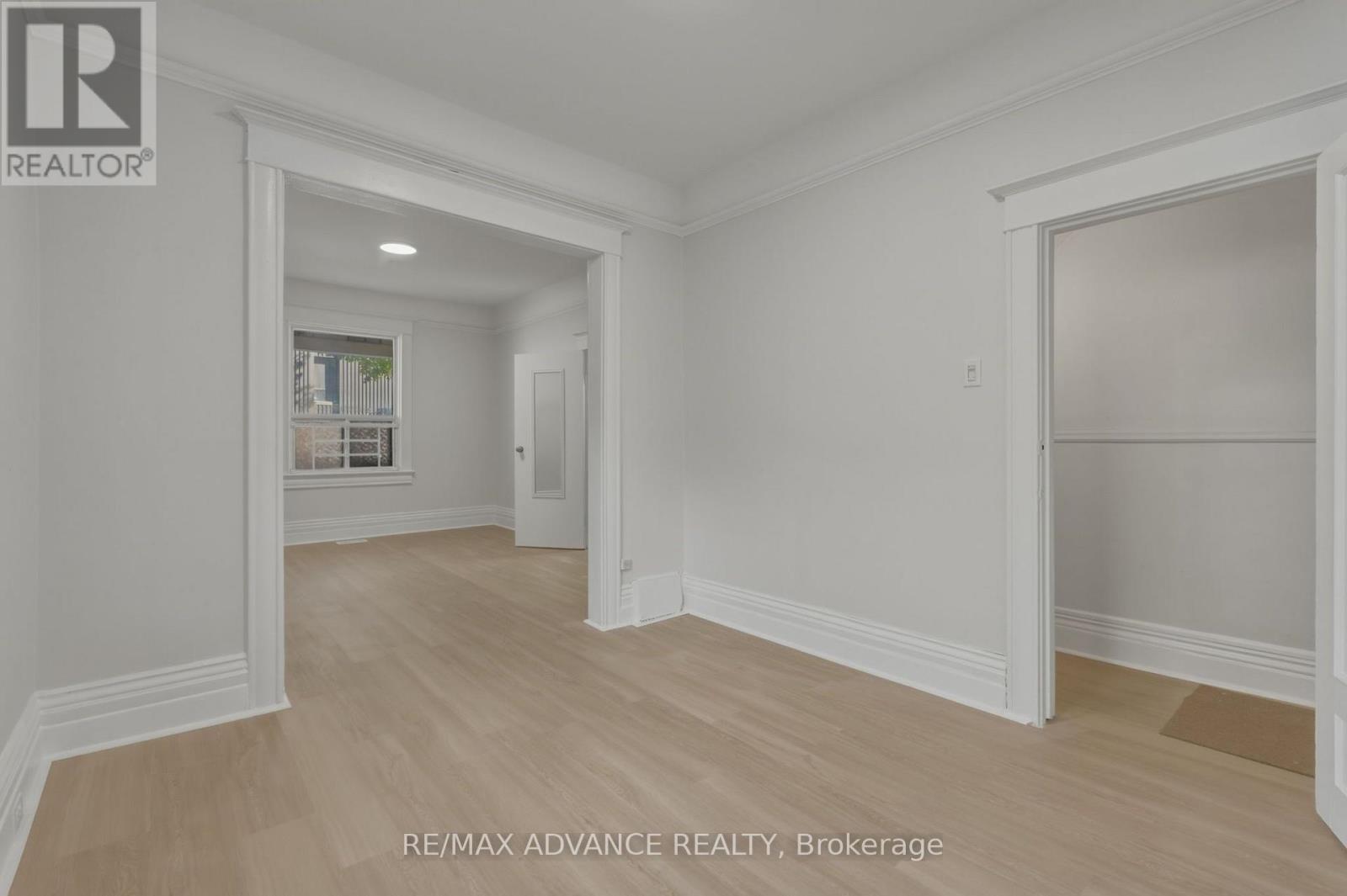 82a Augusta Avenue, Toronto, Ontario  M5T 2L1 - Photo 15 - C13877000