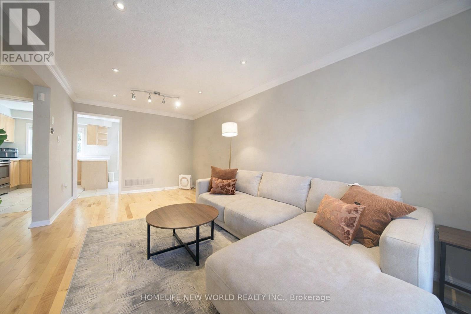 86 Seed House Lane, Halton Hills, Ontario  L7G 6K3 - Photo 10 - W13864982