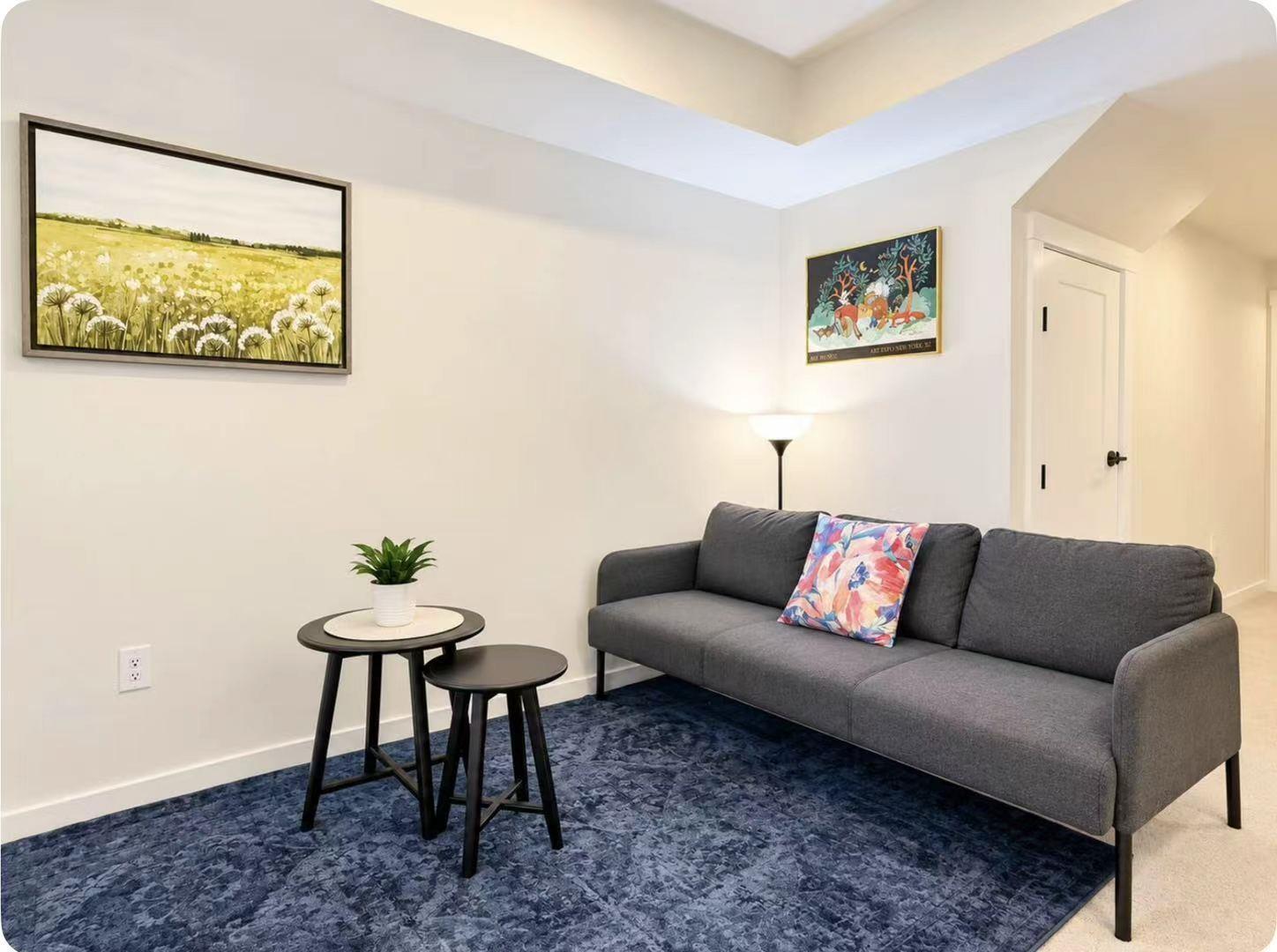 Downstair 19670 75A AVE