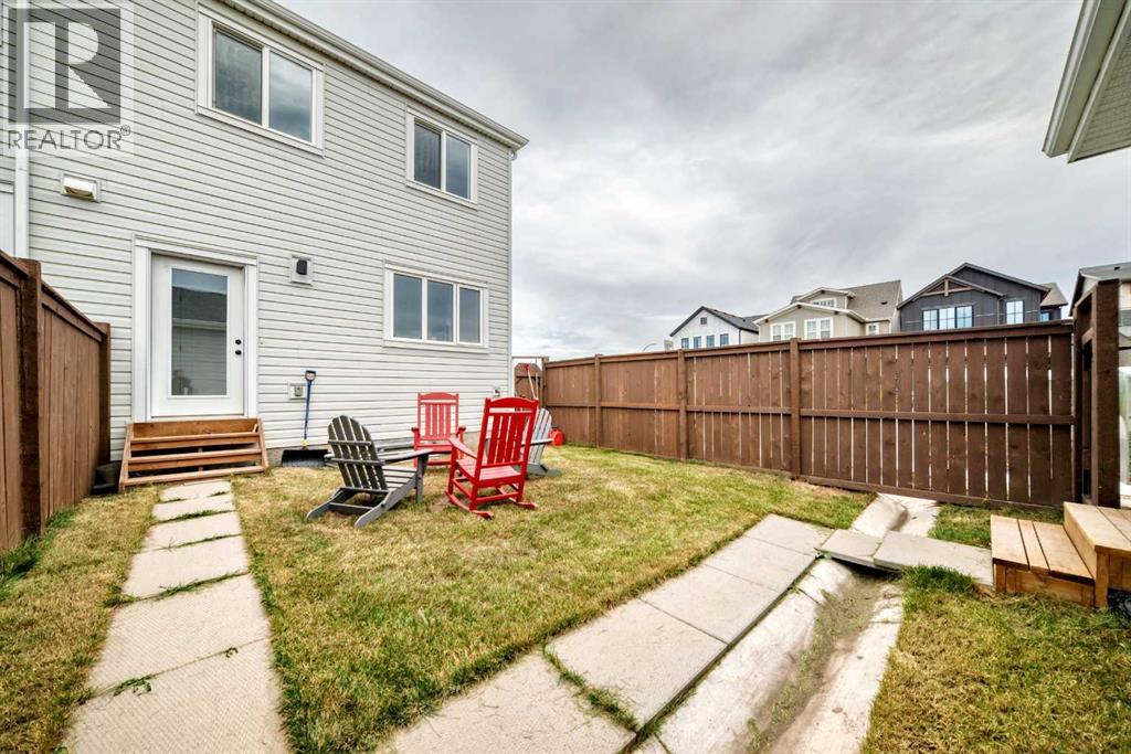 85 Heirloom Way SE, Calgary, Alberta  T3S 0H3 - Photo 34 - A2351429