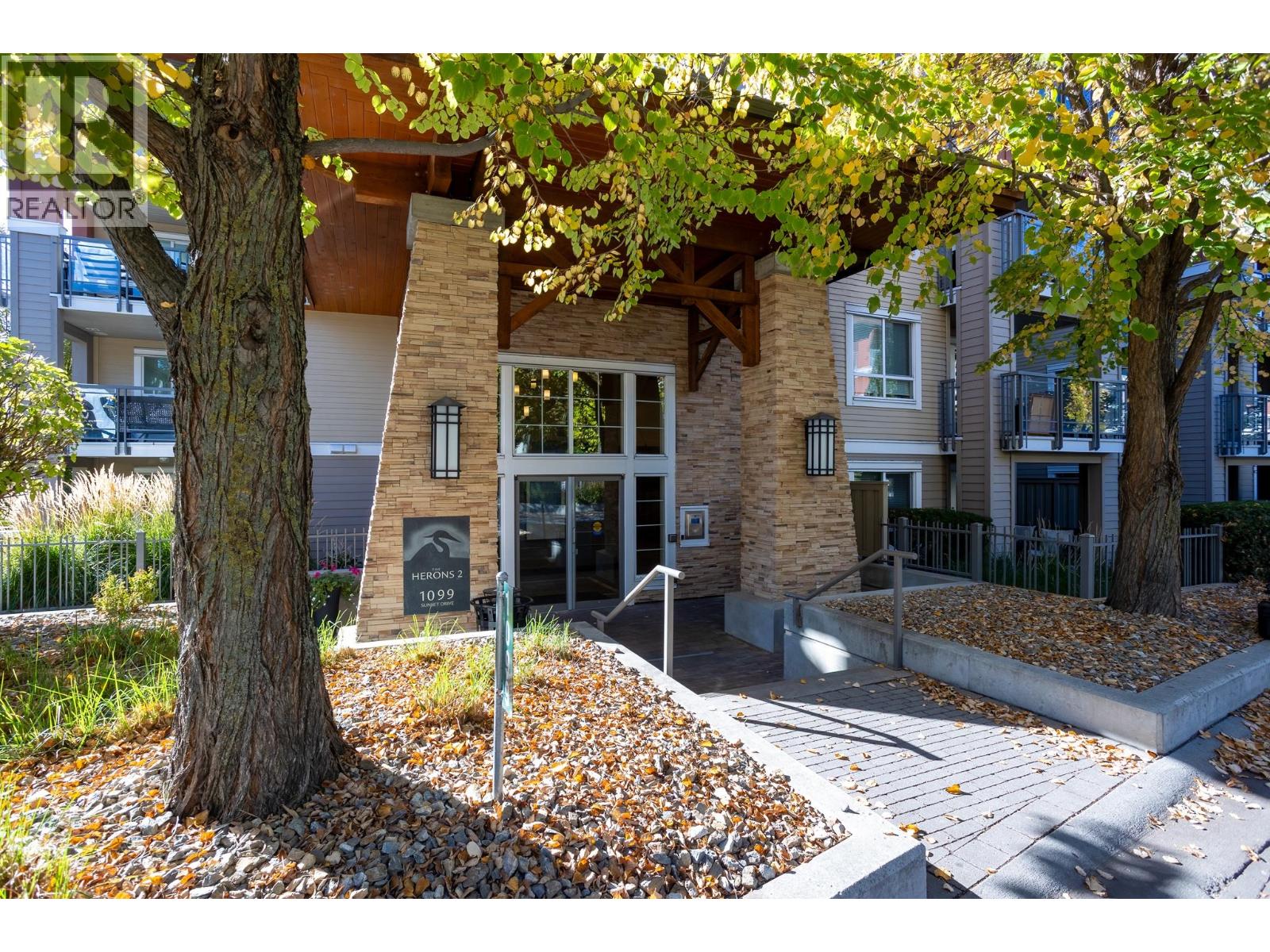 1099 Sunset Drive Unit# 224, Kelowna, British Columbia