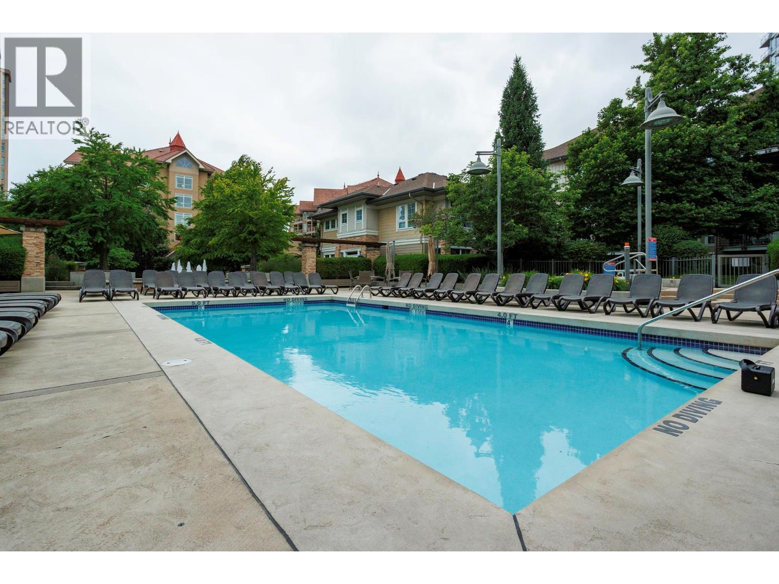 1099 Sunset Drive Unit# 224