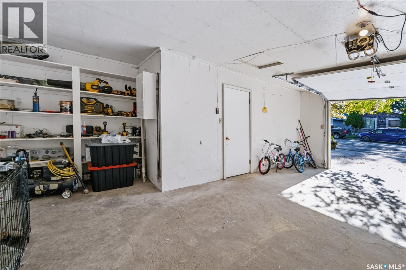 205 Centennial Road, Hague, Saskatchewan  S0K 1X0 - Photo 32 - SK051018