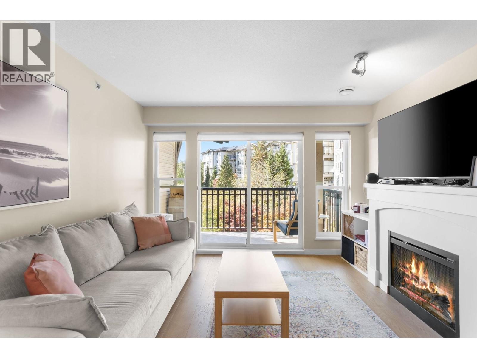 512 1330 Genest Way, Coquitlam, British Columbia  V3E 0A4 - Photo 6 - R3174967