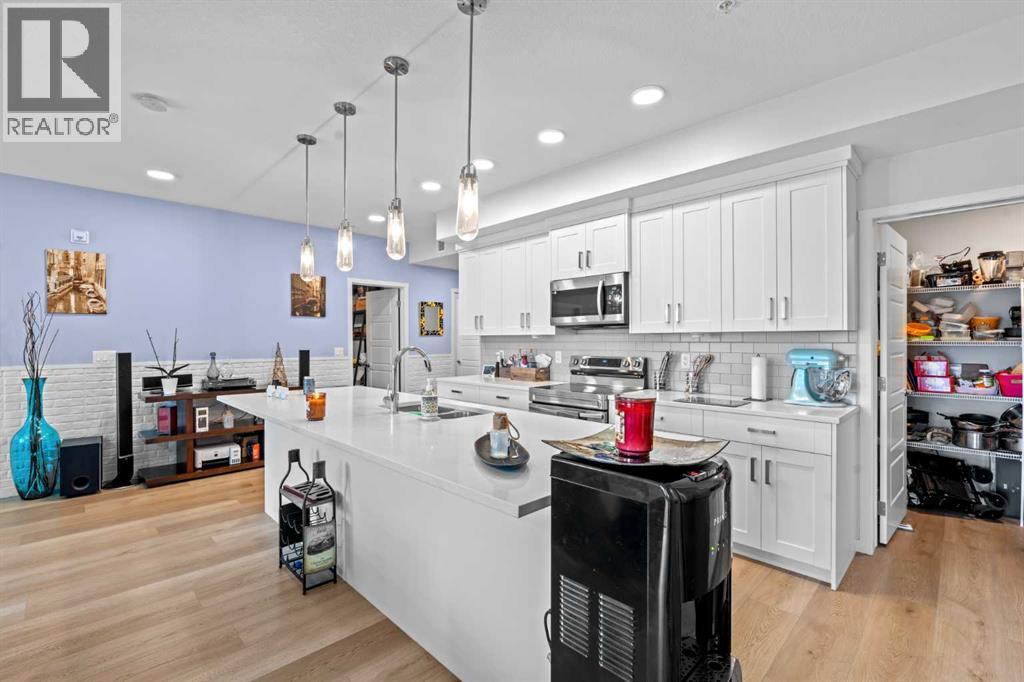 2202, 220 Seton Grove SE