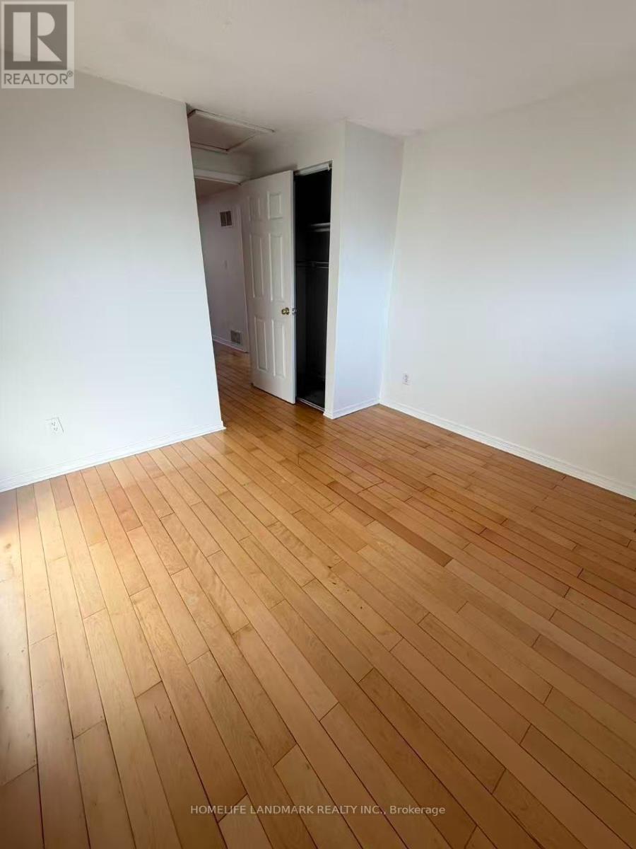 8 Fullerton Crescent, Markham, Ontario  L3R 3G5 - Photo 12 - N14029900