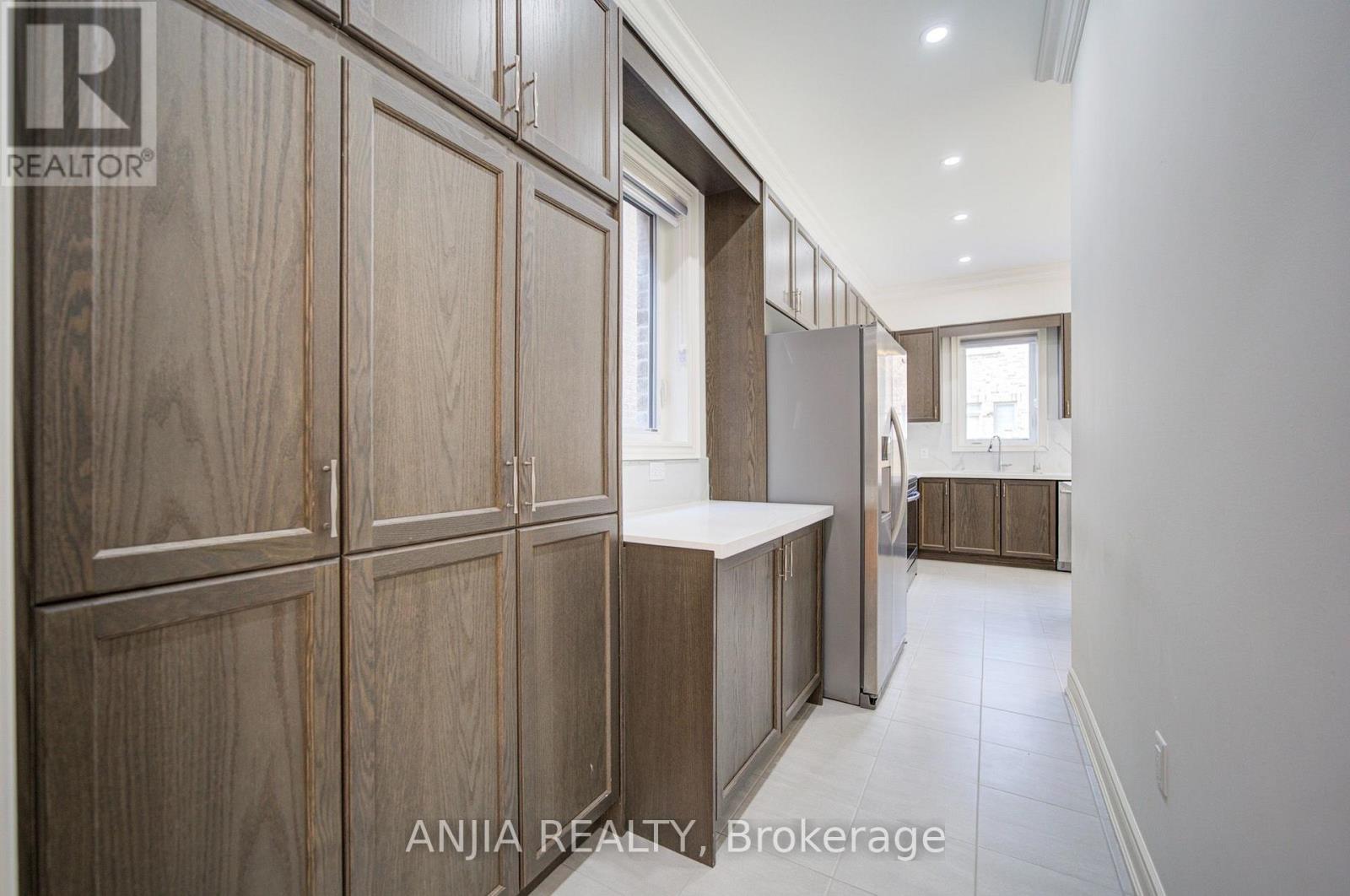57 Betty May Crescent, East Gwillimbury, Ontario  L9N 1S2 - Photo 18 - N14029910