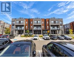 8 - 11 LYTHAM GREEN CIRCLE, Newmarket, Ontario